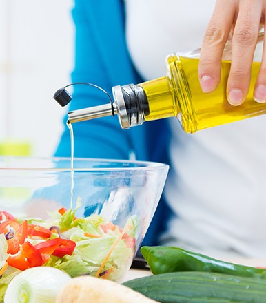 Why Olive Oil for Cooking Is Better Than Refined Oils?